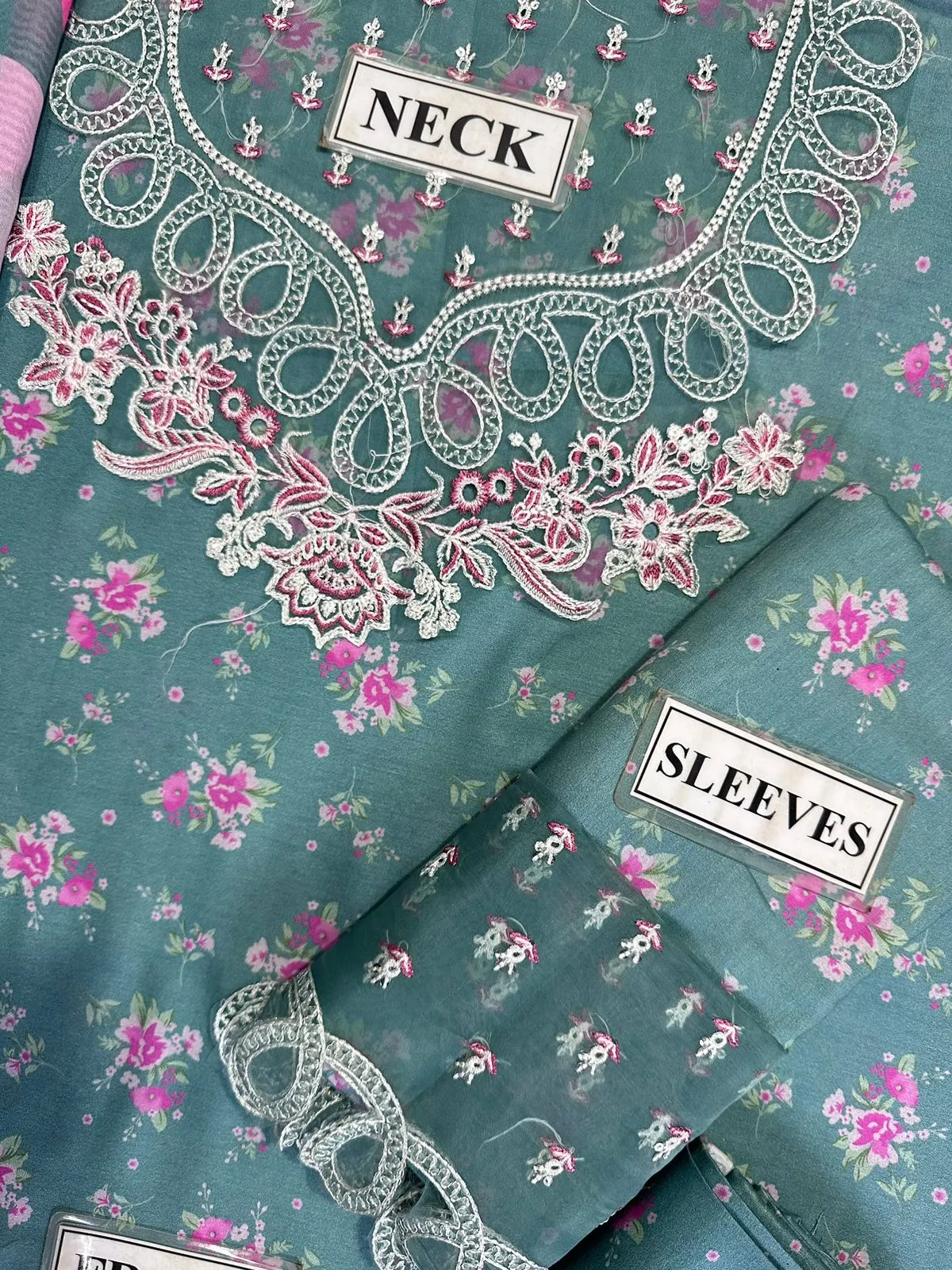 Afrozeh Lawn Suit