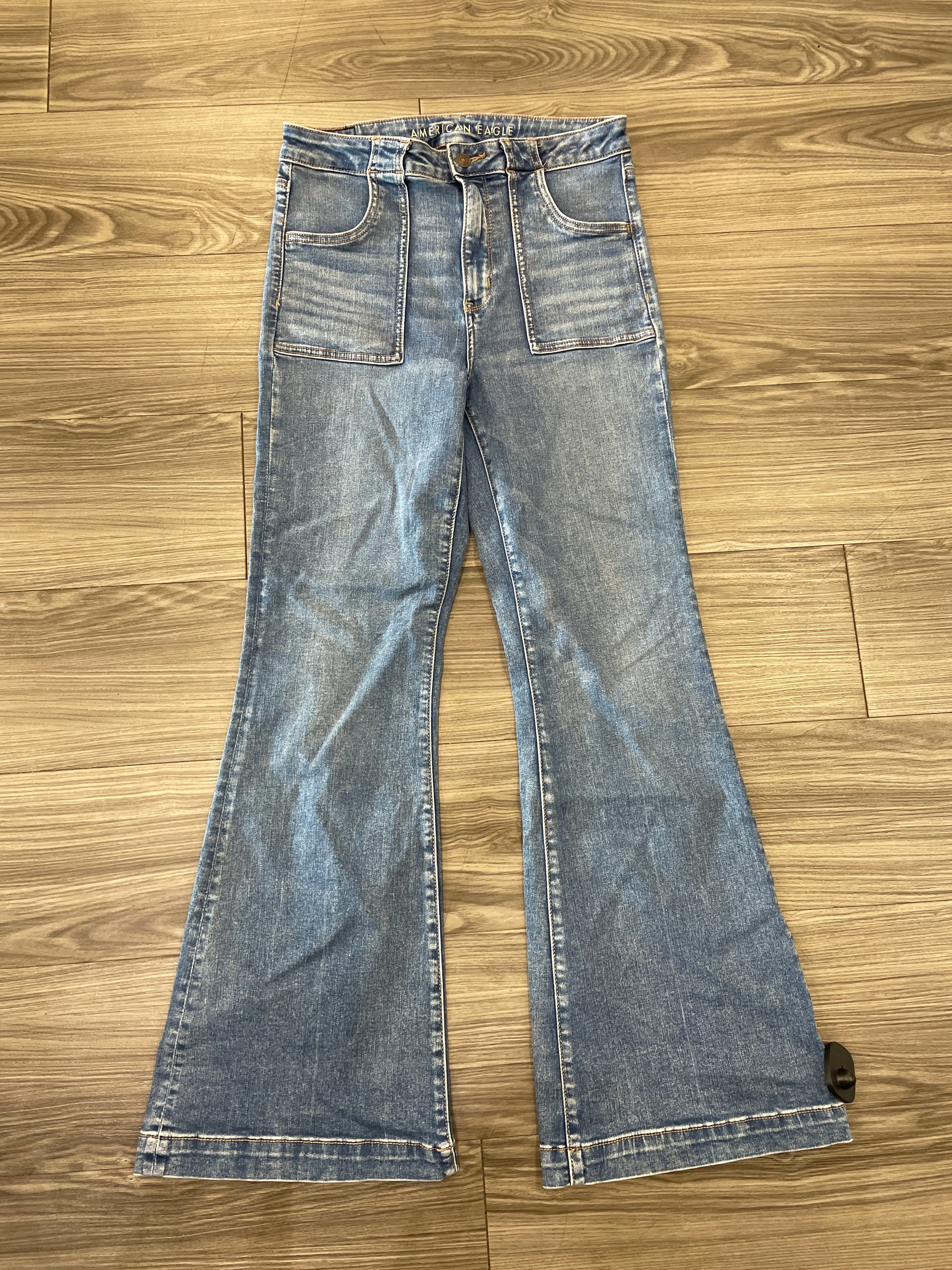 Blue Jeans Flared American Eagle, Size 10