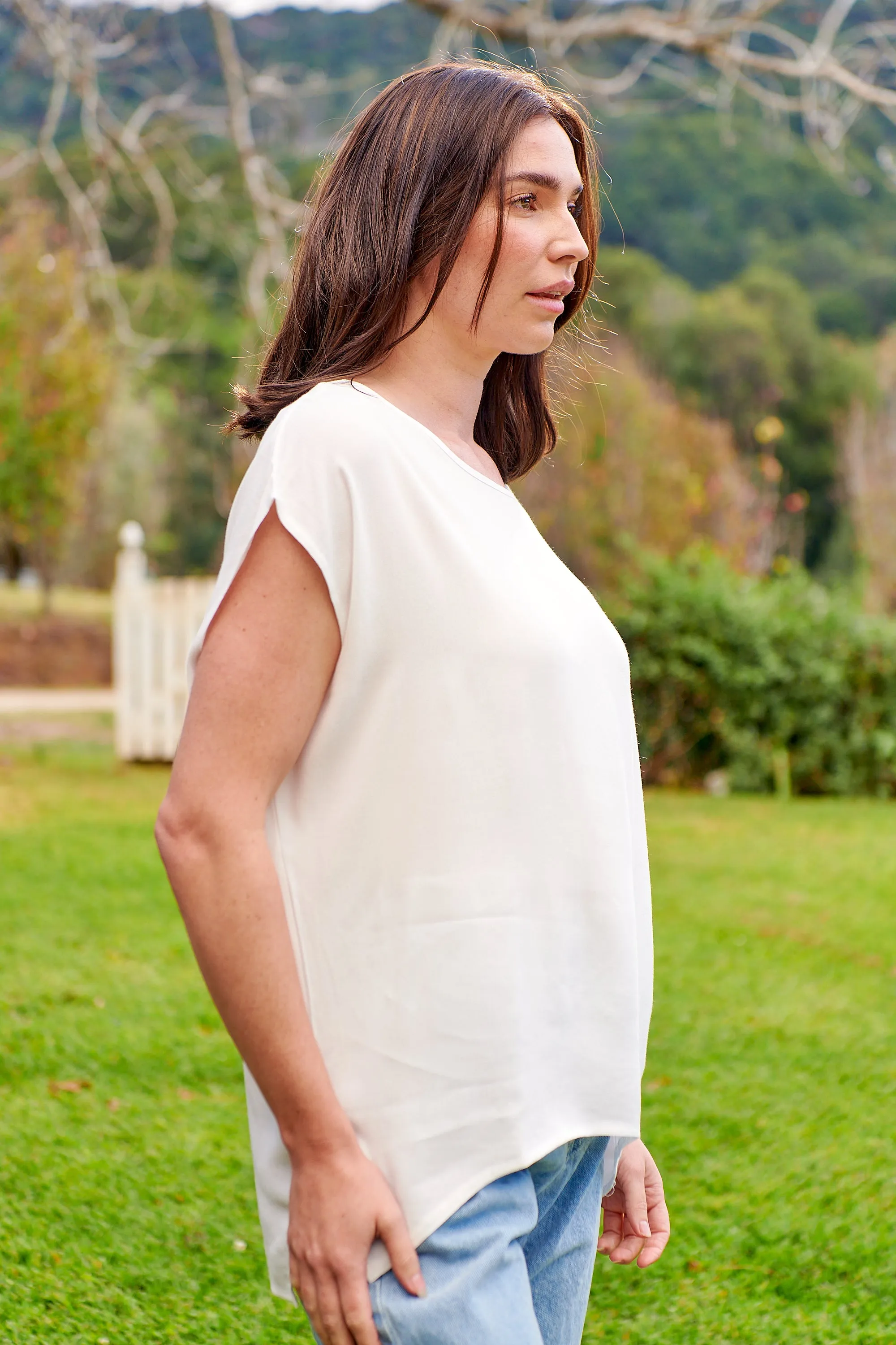 Chele Short Sleeve Oversized White Plain Top