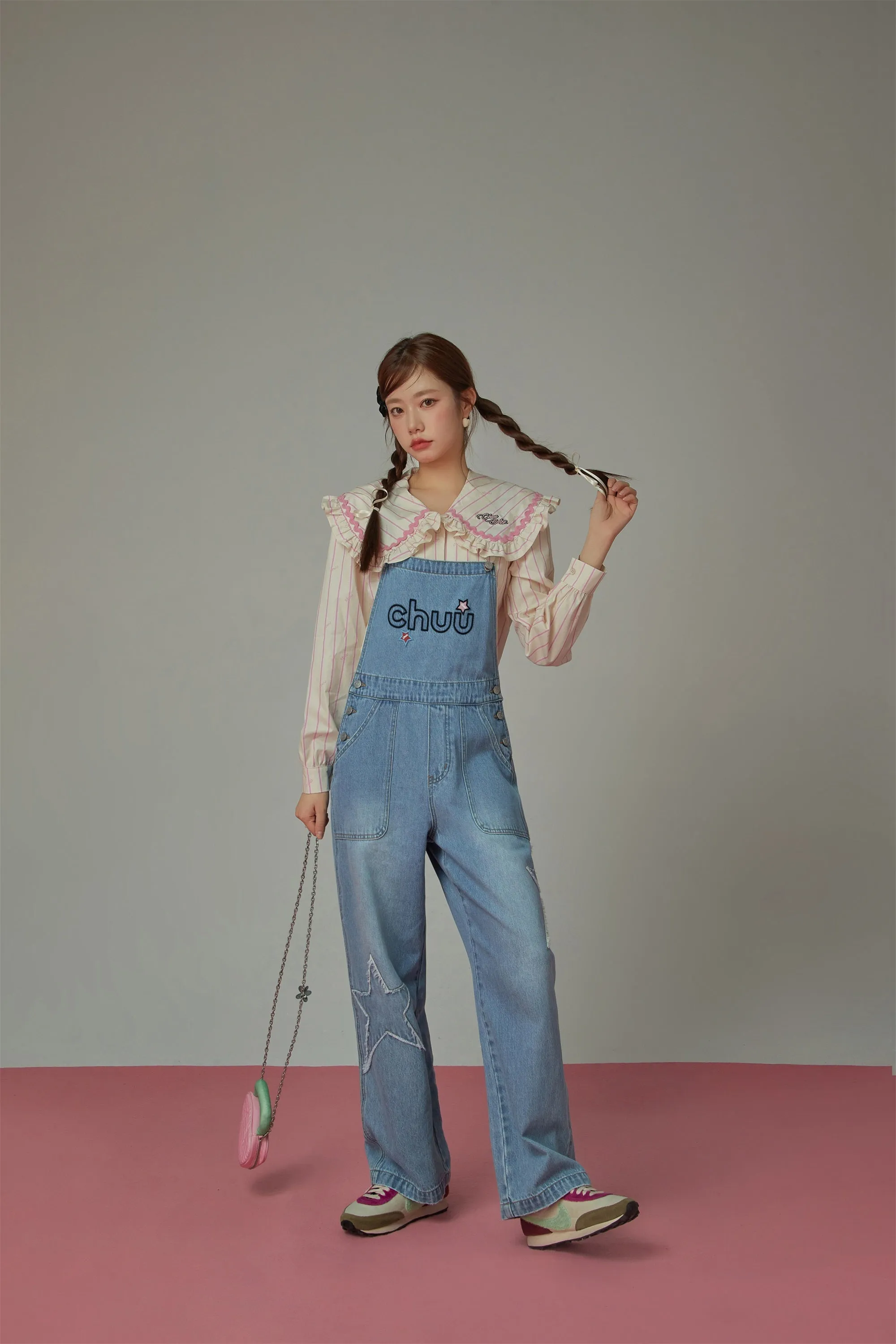 Chuu Logo Star Denim Overalls