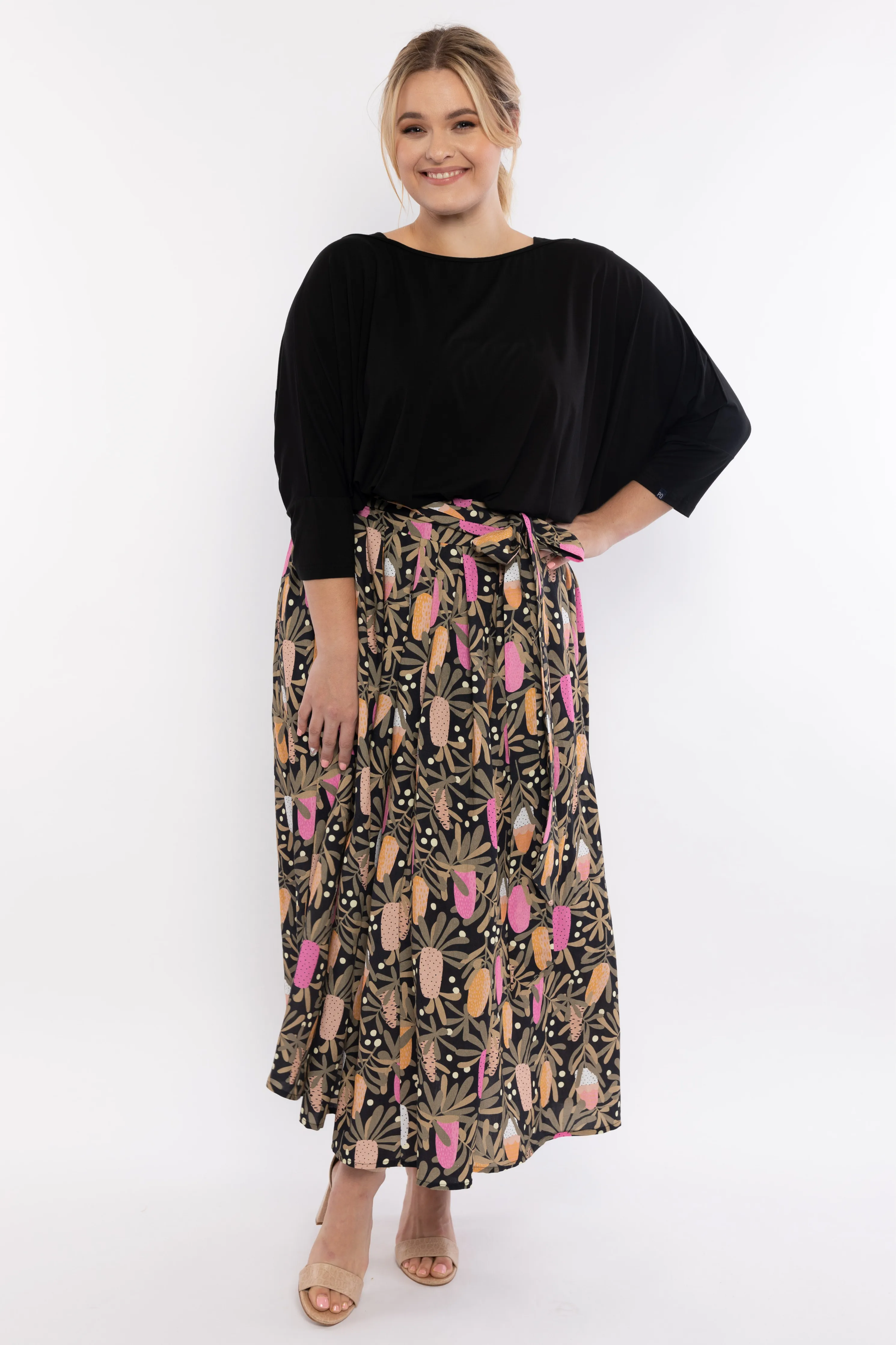 FINAL SALE Twirl Tie Skirt in Banksia