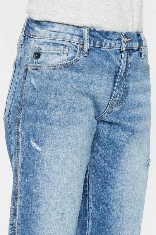 GEORGIA MID RISE SLIM BOYFRIEND FIT JEANS