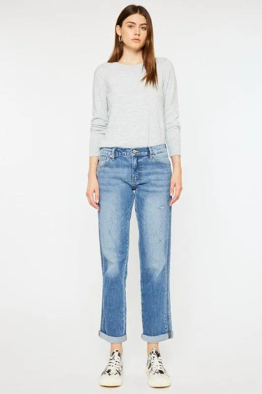 GEORGIA MID RISE SLIM BOYFRIEND FIT JEANS