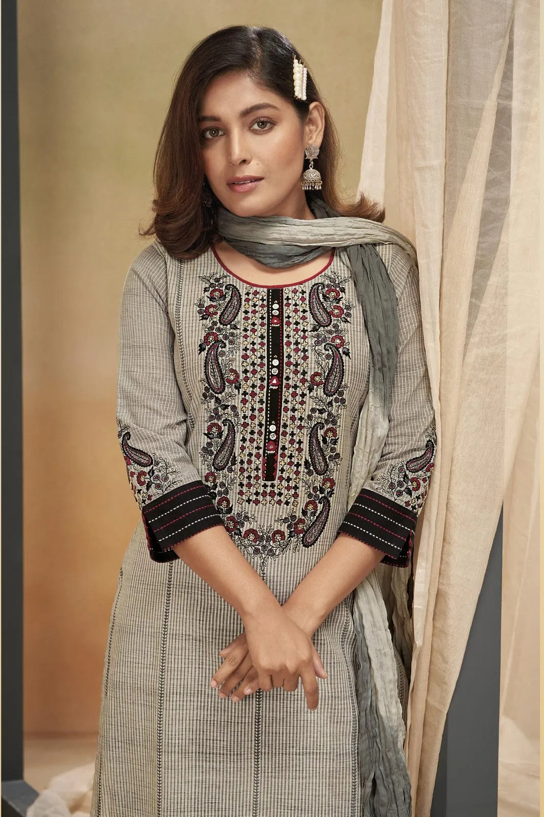 Grey with Black Embroidery and Zari work Straight Cut Salwar Suit