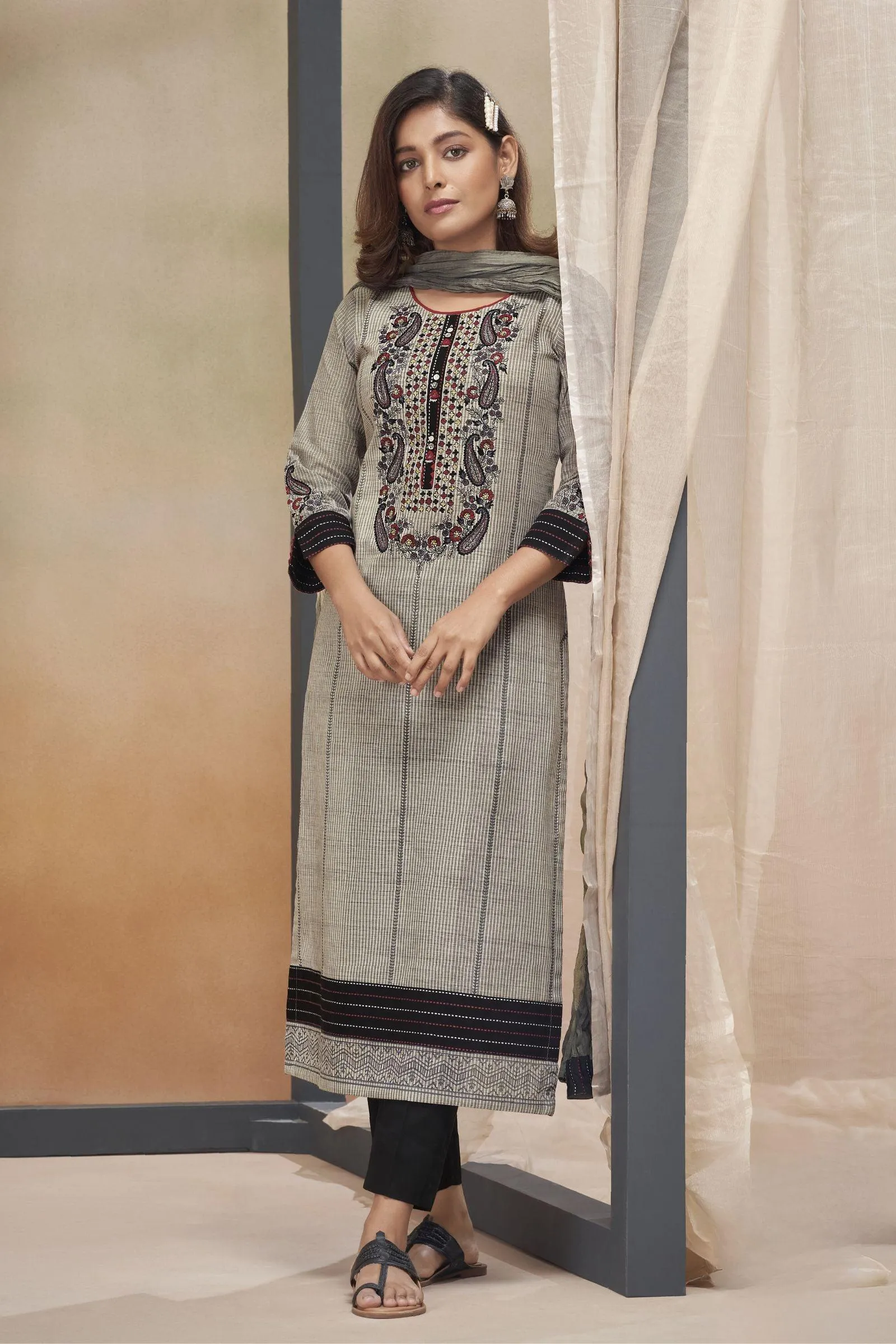 Grey with Black Embroidery and Zari work Straight Cut Salwar Suit