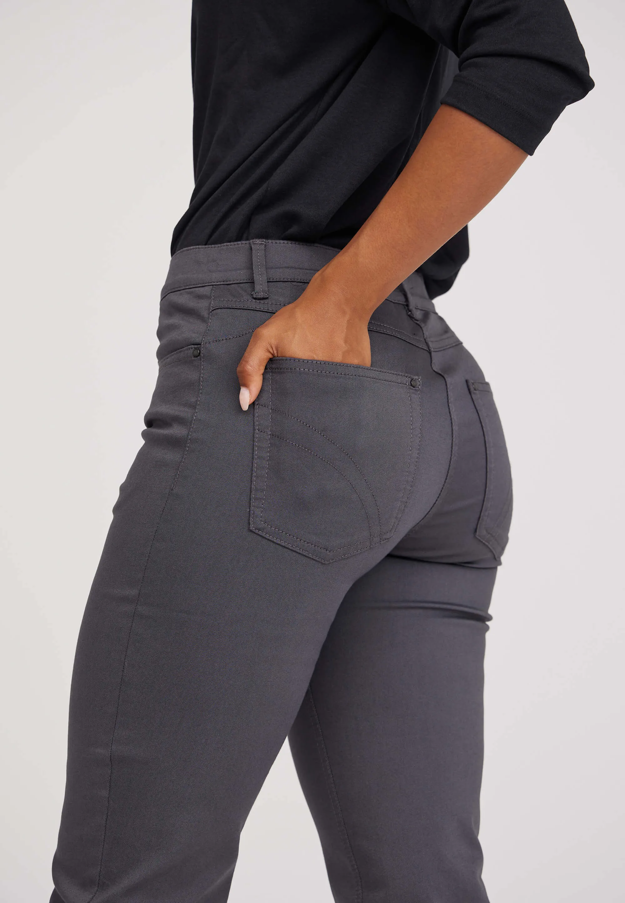 Hannah Regular - Extra Short Length - Anthracite