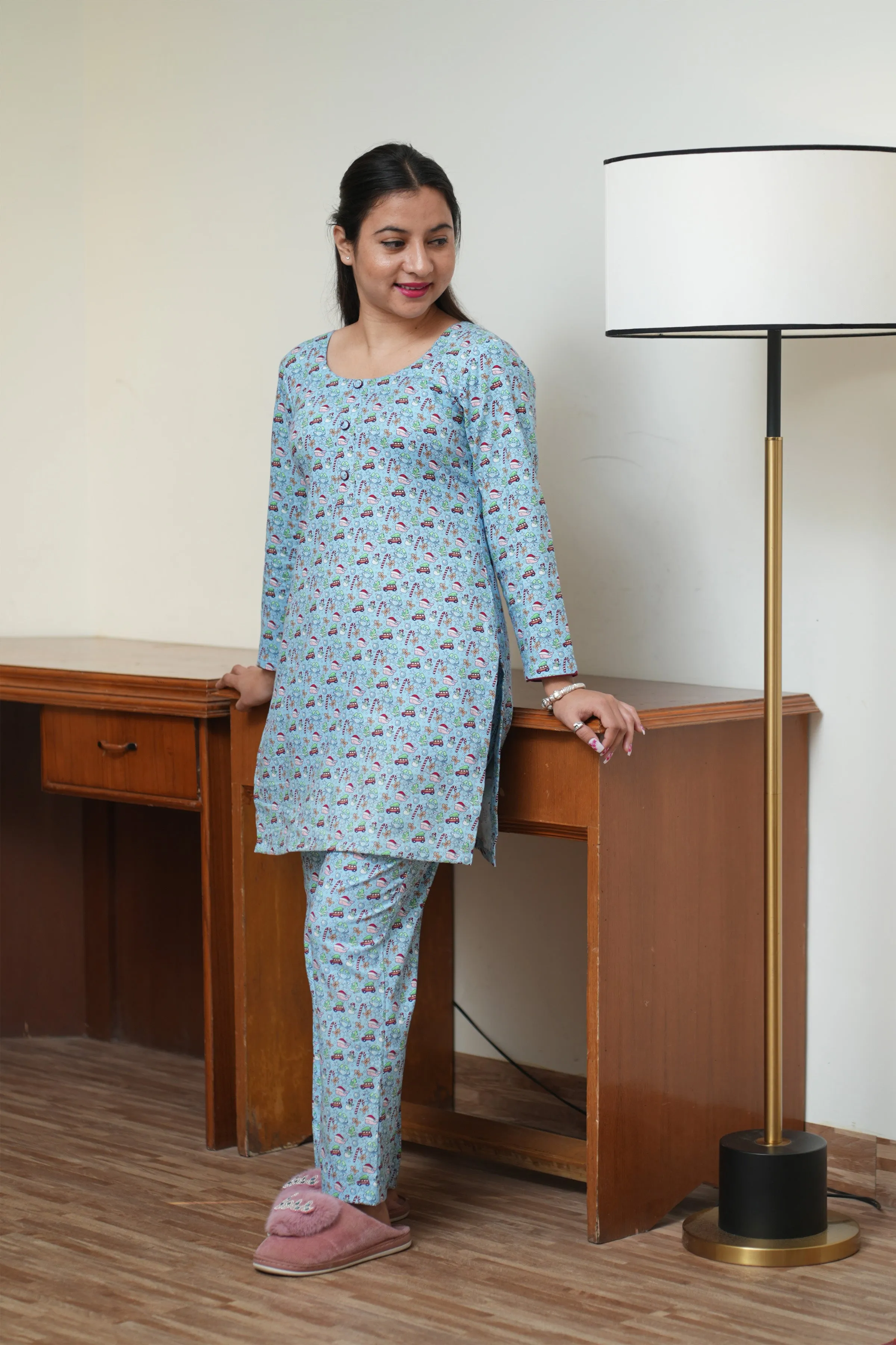 Jingle Breeze Woollen Night Suit