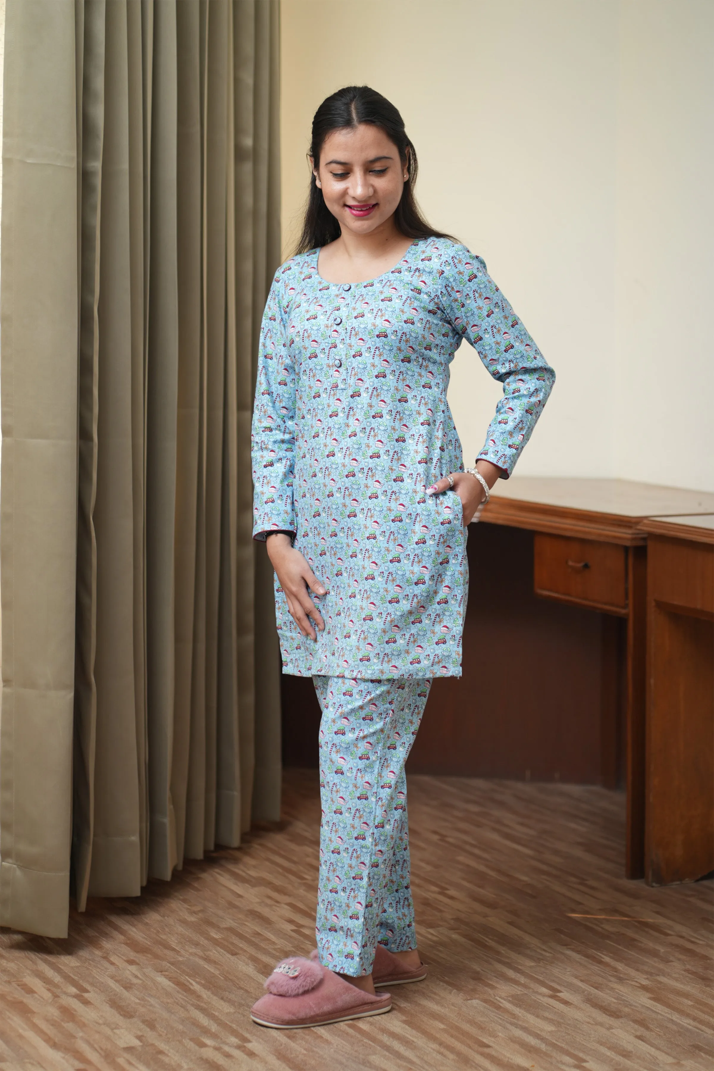 Jingle Breeze Woollen Night Suit