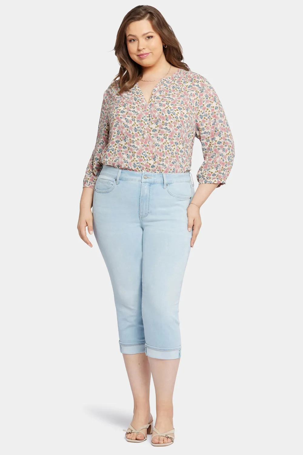 Marilyn Straight Crop Jeans In Plus Size - Brightside