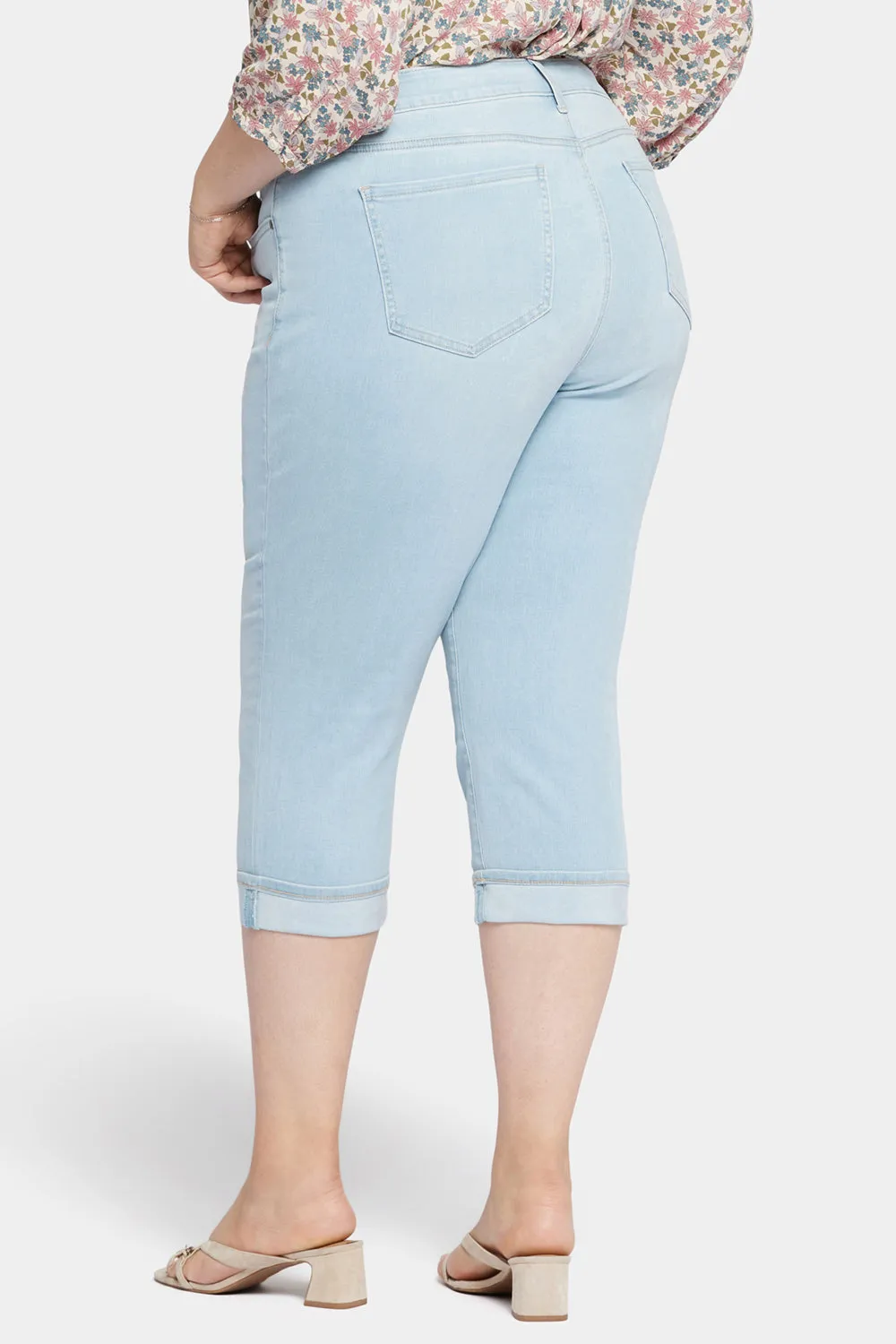 Marilyn Straight Crop Jeans In Plus Size - Brightside