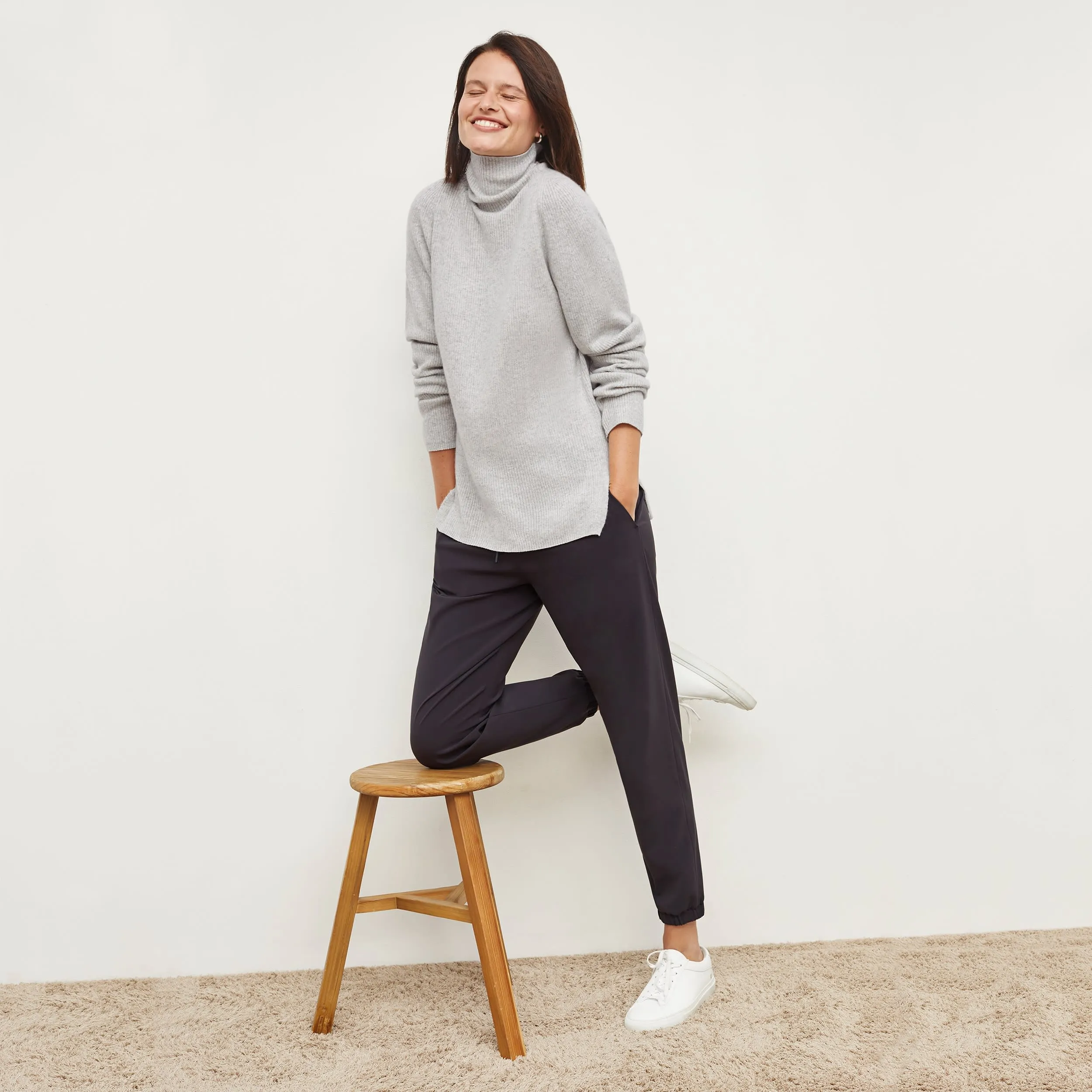 McKenzie Sweater - Cashmere :: Light Heather Gray