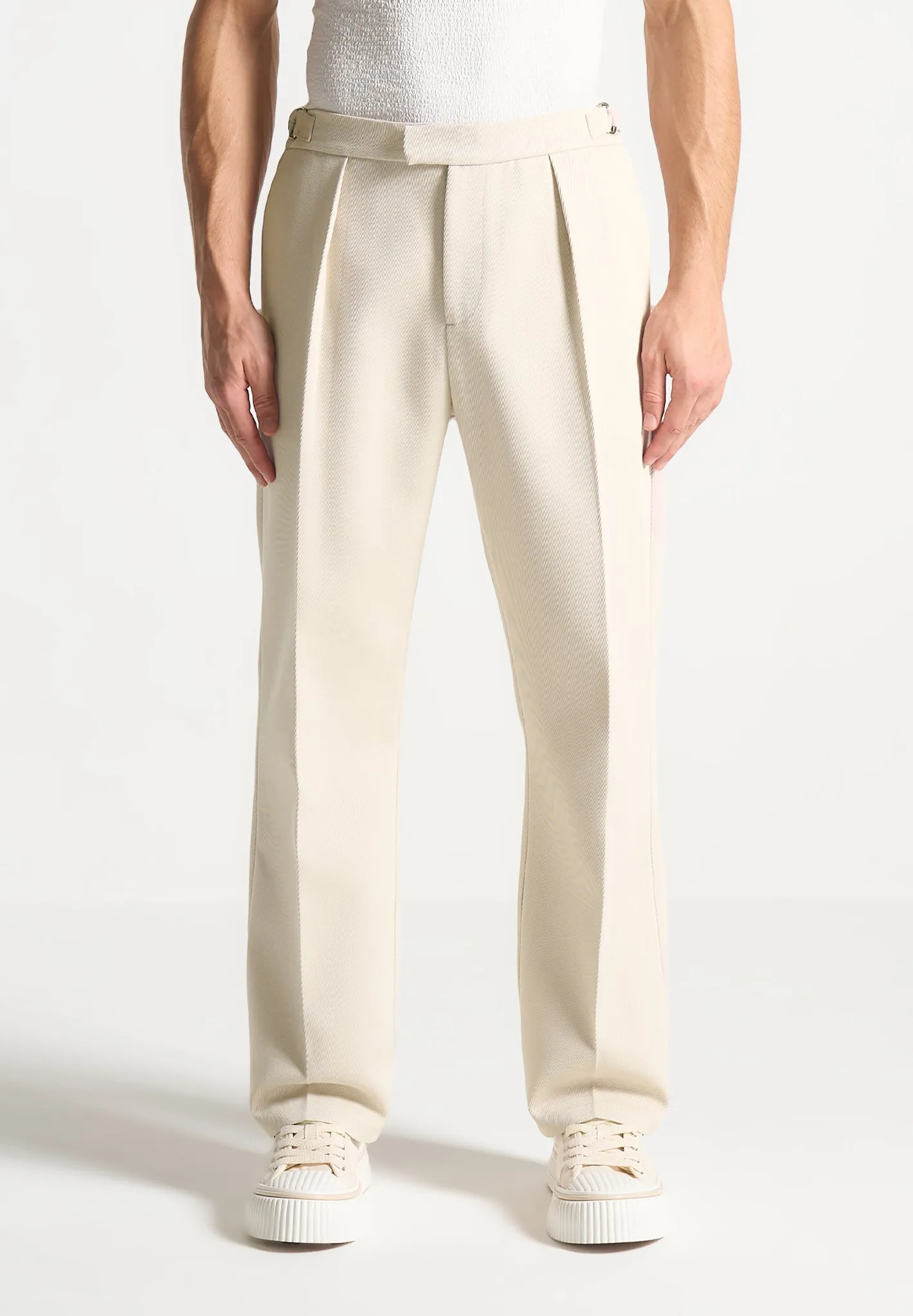 Relaxed Fit Twill Pleated Tailored Trousers - Cream