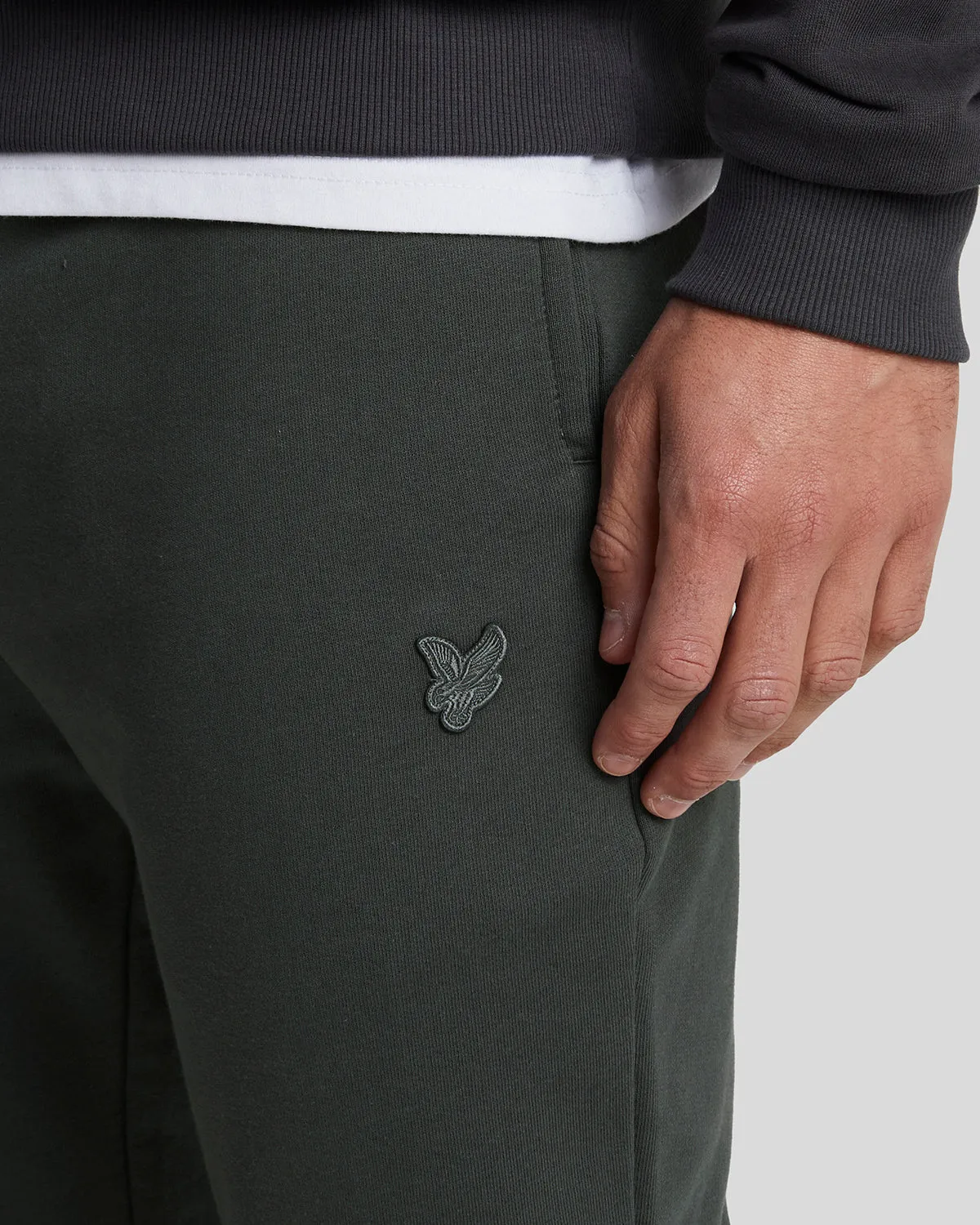 Tonal Eagle Skinny Sweatpant