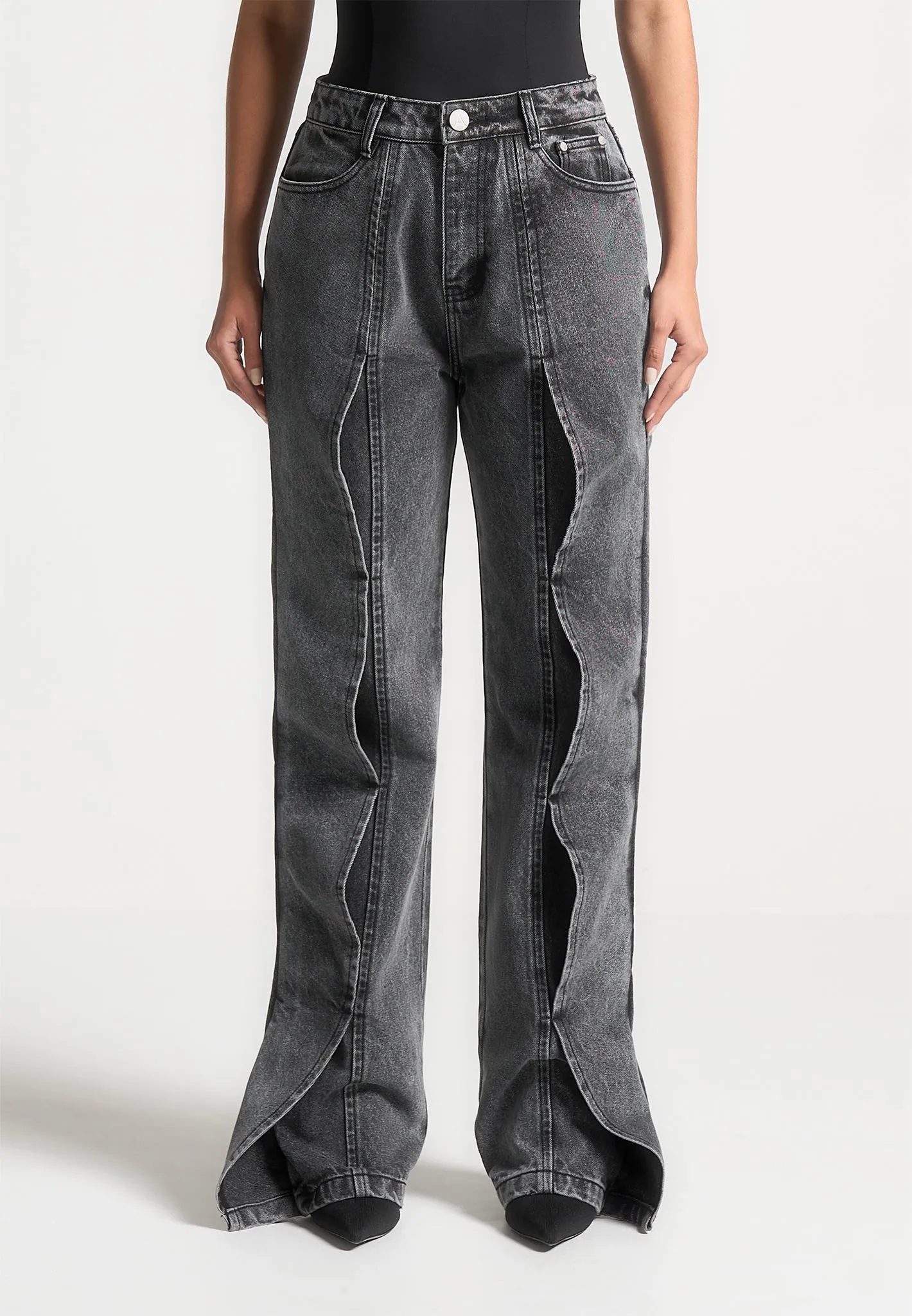 Wave Detail Boyfriend Jeans - Washed Grey